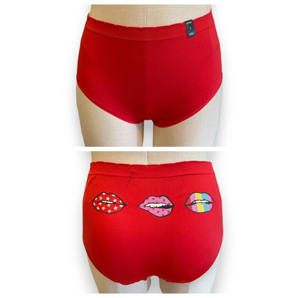 New Torrid 2 (2X) Rainbow Pride Lips Red Seamless Sexy Brief‎ Panty Panties